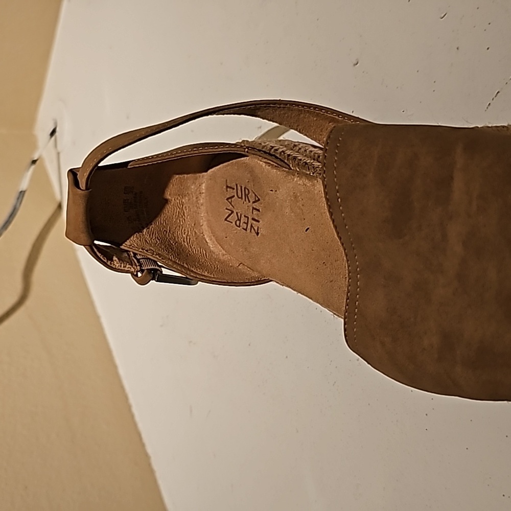 Espadrilles - Picture 3 of 9